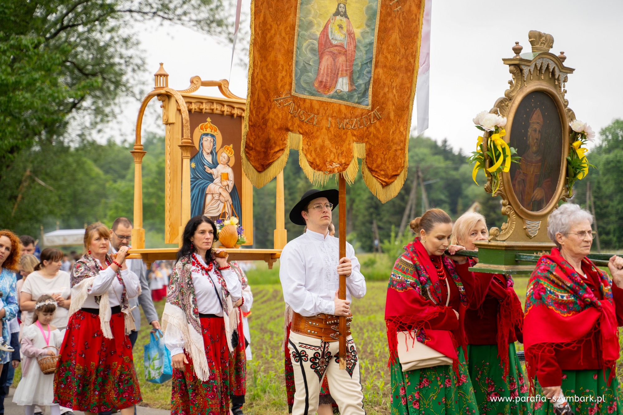 Boże Ciało 2026 – Fotorelacja z Procesji Eucharystycznej
